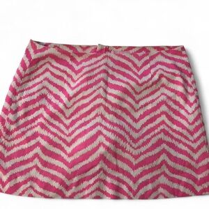 Lilly Pulitzer Pink and White Zebra Zigzag Skort - Size 6